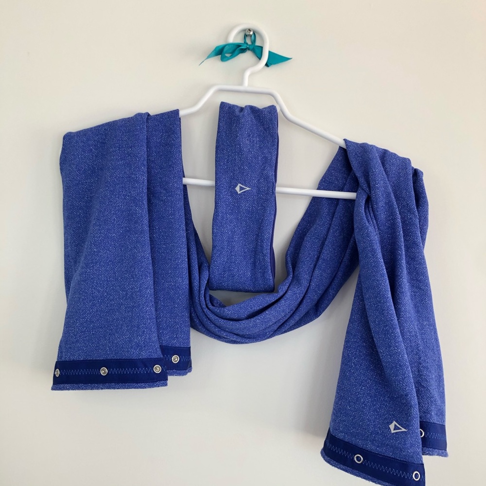 Ivivva by Lululemon Village Chill Scarf & Headband
